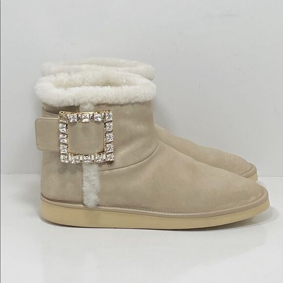 Roger Vivier Winter Viv' Strass suede and shearling ankle boots size 39 - Picture 1 of 15